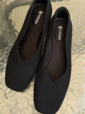 BRAND NEW! Vivaia Margot 2.0 Stretch Knit Flats - Black Size US 9.5/ EUR 41